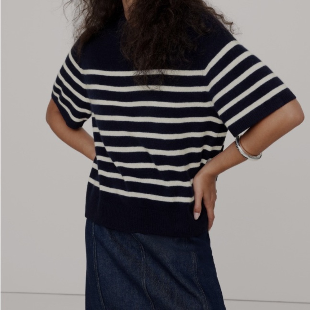 Banana Republic | Luna Cashmere Short Sleeve Top - worn once!